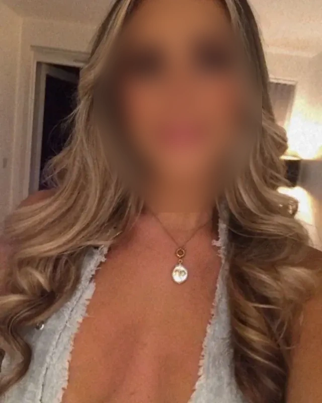 Vanessa - Image 1